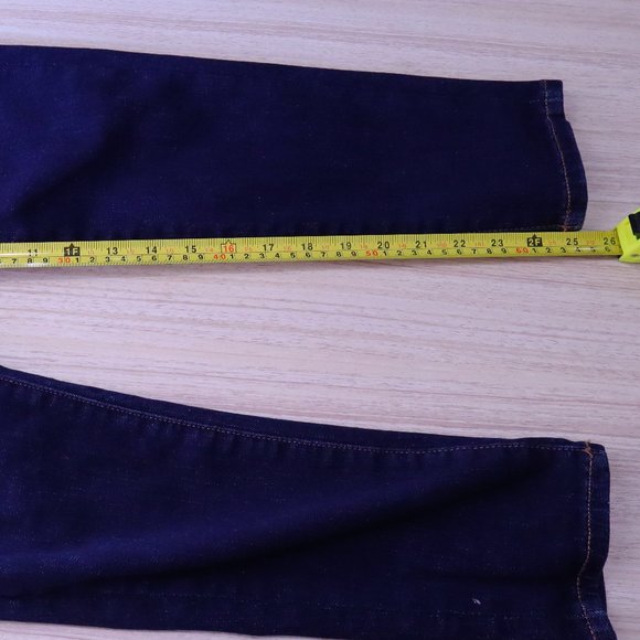 American Eagle High Rise Jeggin 8 short - Picture 6 of 9